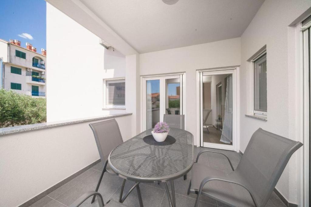 Apartment Stefanio Vodice Ngoại thất bức ảnh